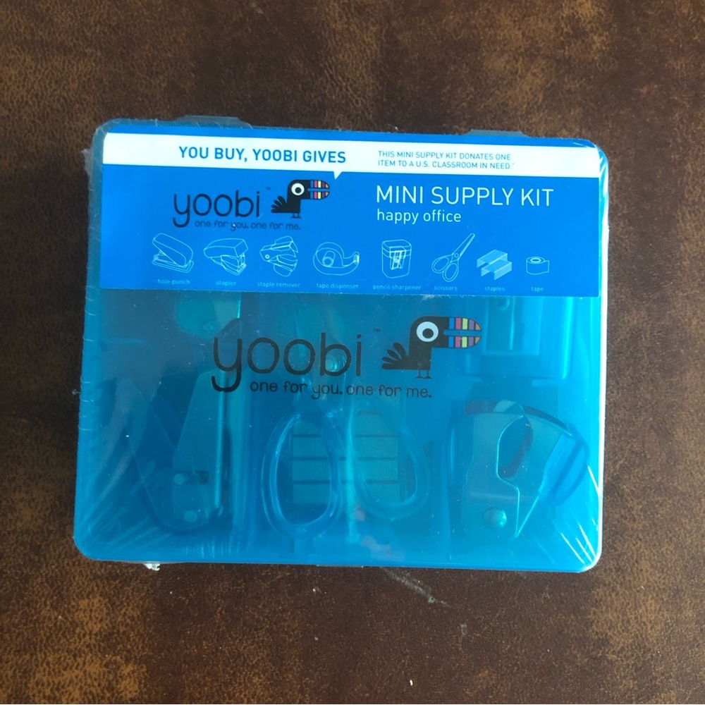 NWT Yoobi mini supply kit